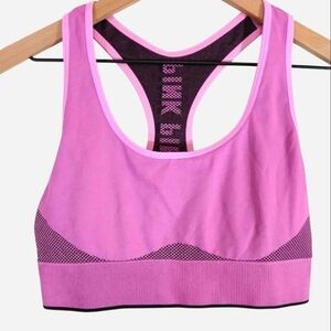 PINK Victoria's Secret Seamless Sports Bra Lightly Lined Racer Back Medium